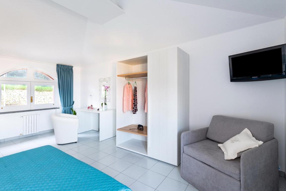 Sorrentovibes - Sea View Rooftop Apartment With Jacuzzi & Garden Esterno foto